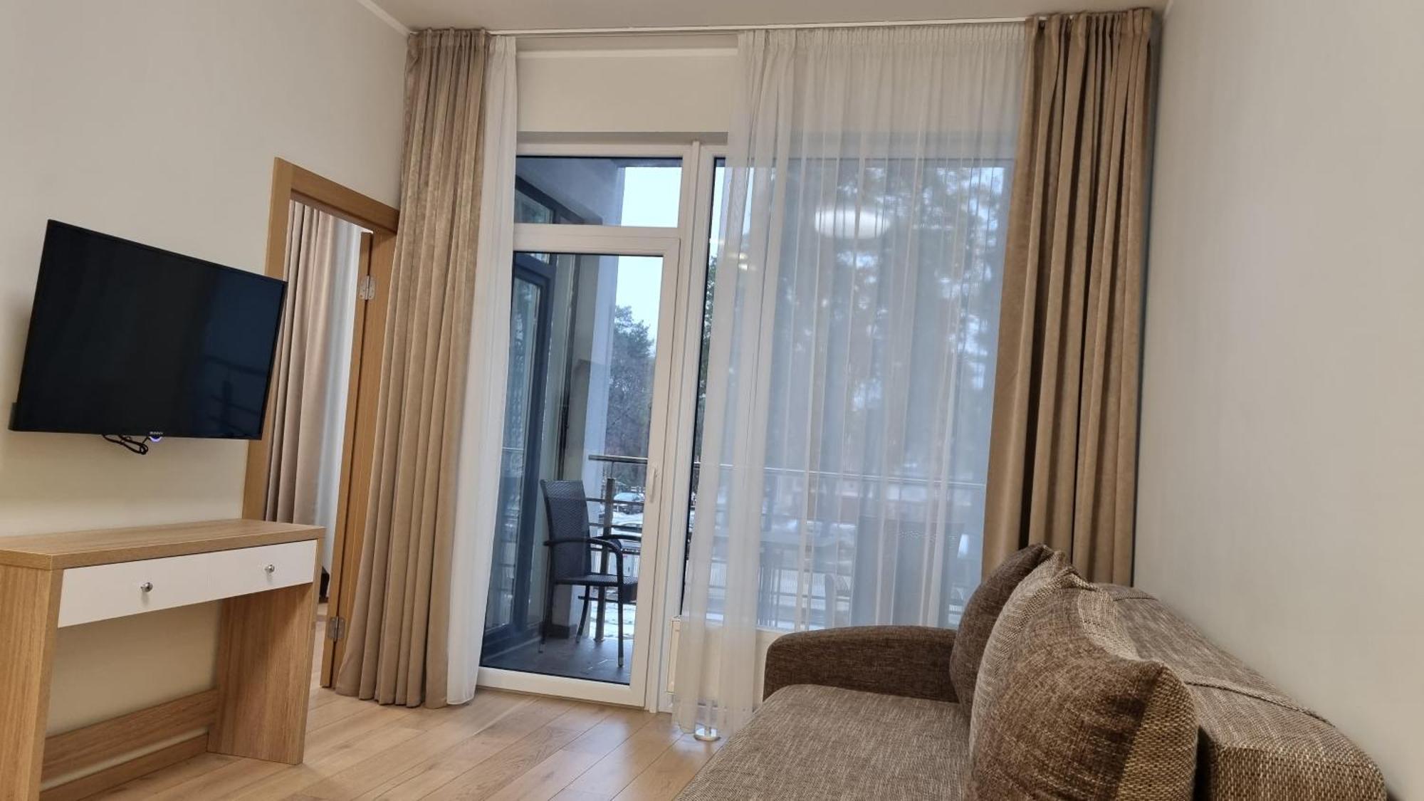 Black Pearl Apartments Jūrkalne 객실 사진
